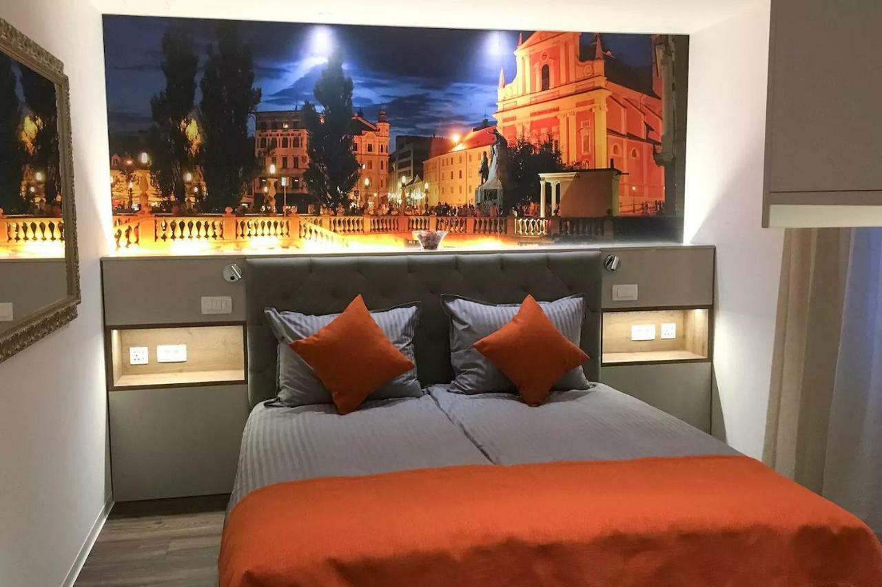 ★ Exclusive Central Apartment ★ Free Garage ★ Ljubljana Kültér fotó