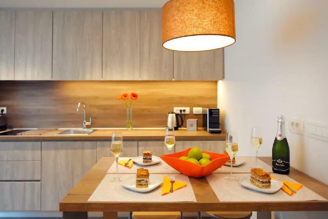 ★ Exclusive Central Apartment ★ Free Garage ★ Ljubljana Kültér fotó