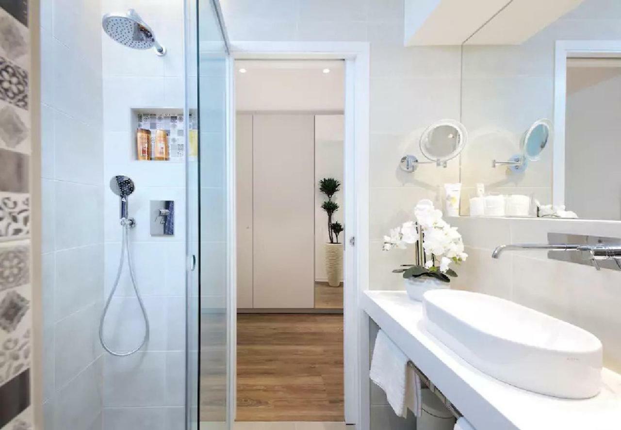 ★ Exclusive Central Apartment ★ Free Garage ★ Ljubljana Kültér fotó