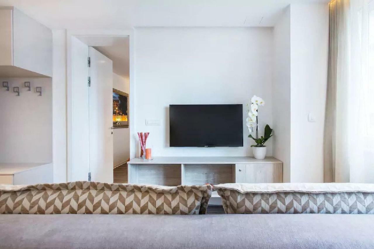 ★ Exclusive Central Apartment ★ Free Garage ★ Ljubljana Kültér fotó