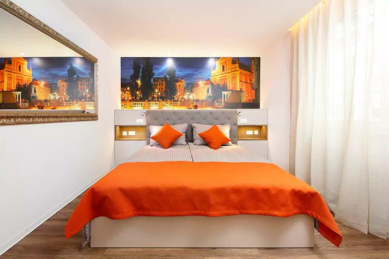★ Exclusive Central Apartment ★ Free Garage ★ Ljubljana Kültér fotó